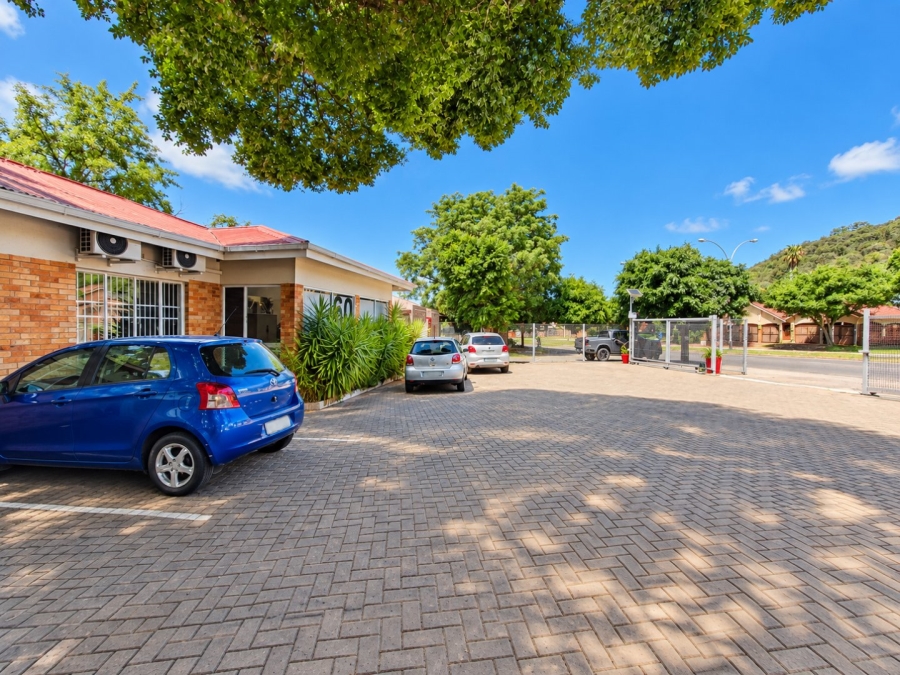  Bedroom Property for Sale in Dan Pienaar Free State
